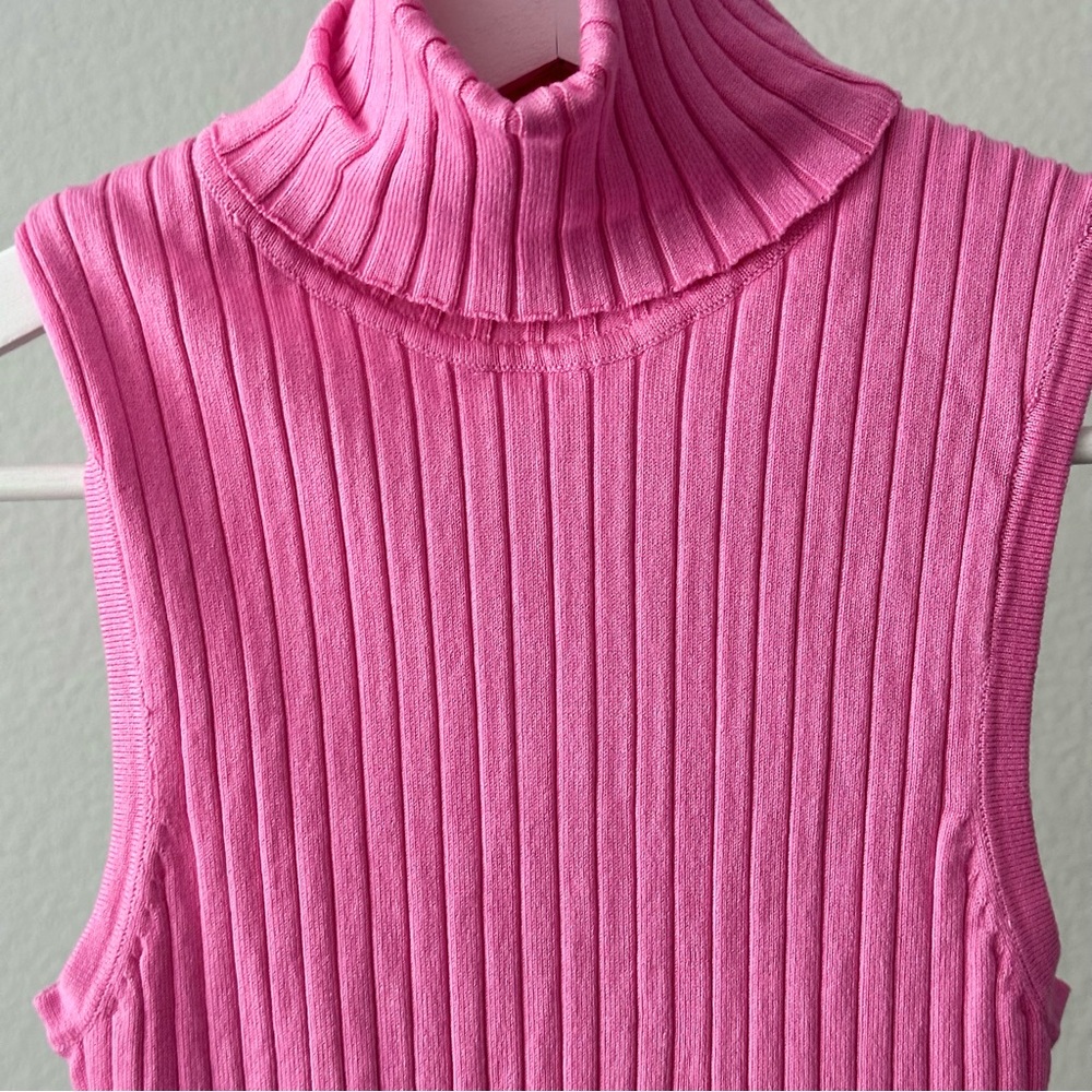 ZARA Ribbed Sleeveless Turtleneck Top - Picture 3 of 8